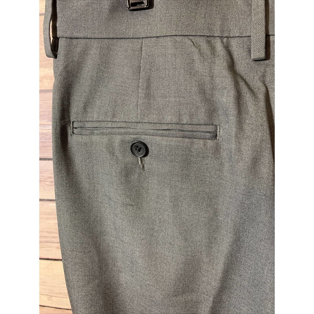 Haggar Expandomatic Stretch Classic-Fit Plain-Front Dress Pant 34 x 29 NEW Grey - Picture 4 of 7